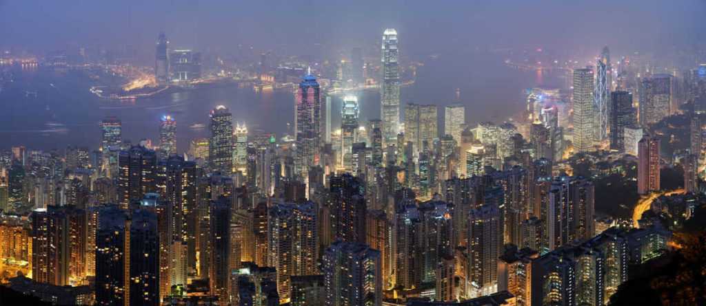 Hong_Kong_Skyline_Restitch_-_Dec_2007