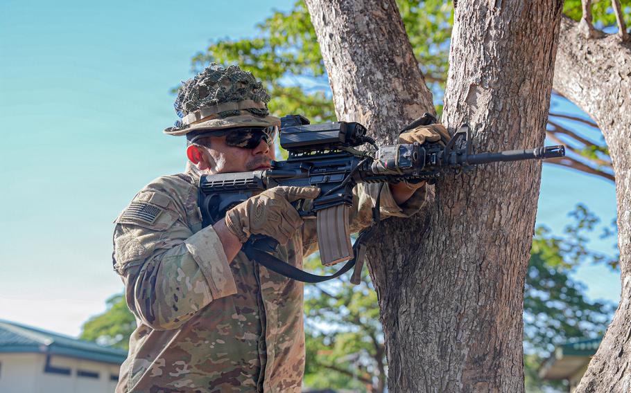 Pfc. Victor Salazar, of the U.S. Army’s 25th Infantry Division, uses an M4 carbine outfitted with a counter-drone during training at Fort Magsaysay, Philippines, May 8, 2026. (Christopher Moorehead/U.S. Army)